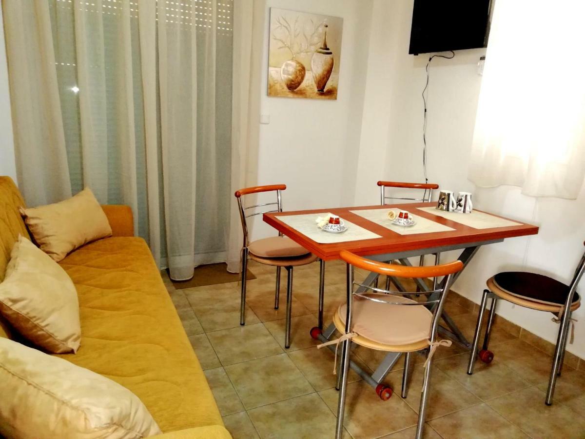 Kalamata Downtown Apartment Экстерьер фото